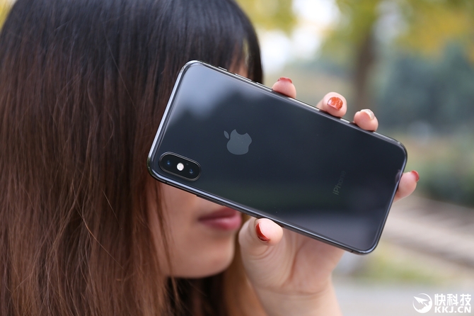 全新iPhone曝光:iPhone 8从此成绝版
